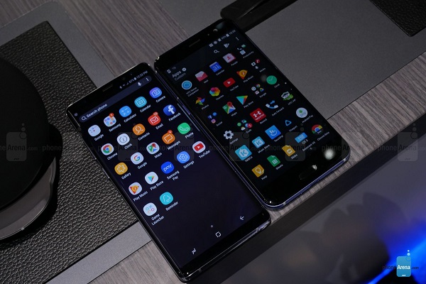 Sfida tra smartphone: schede tecniche a confronto Samsung Galaxy Note 8 e Htc U11 Plus
