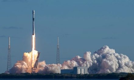 Space X lancia un nuovo satellite